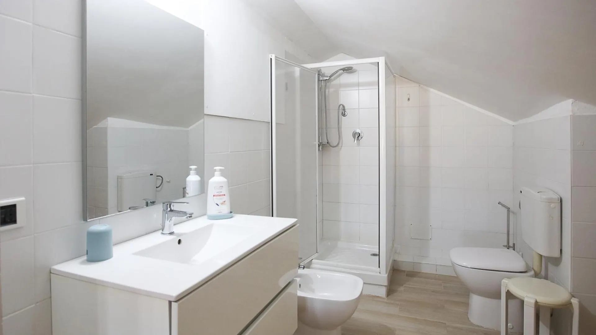 Bed & Breakfast Bed and Breakfast Giardini e Mare Quartu SantʼElena Italia