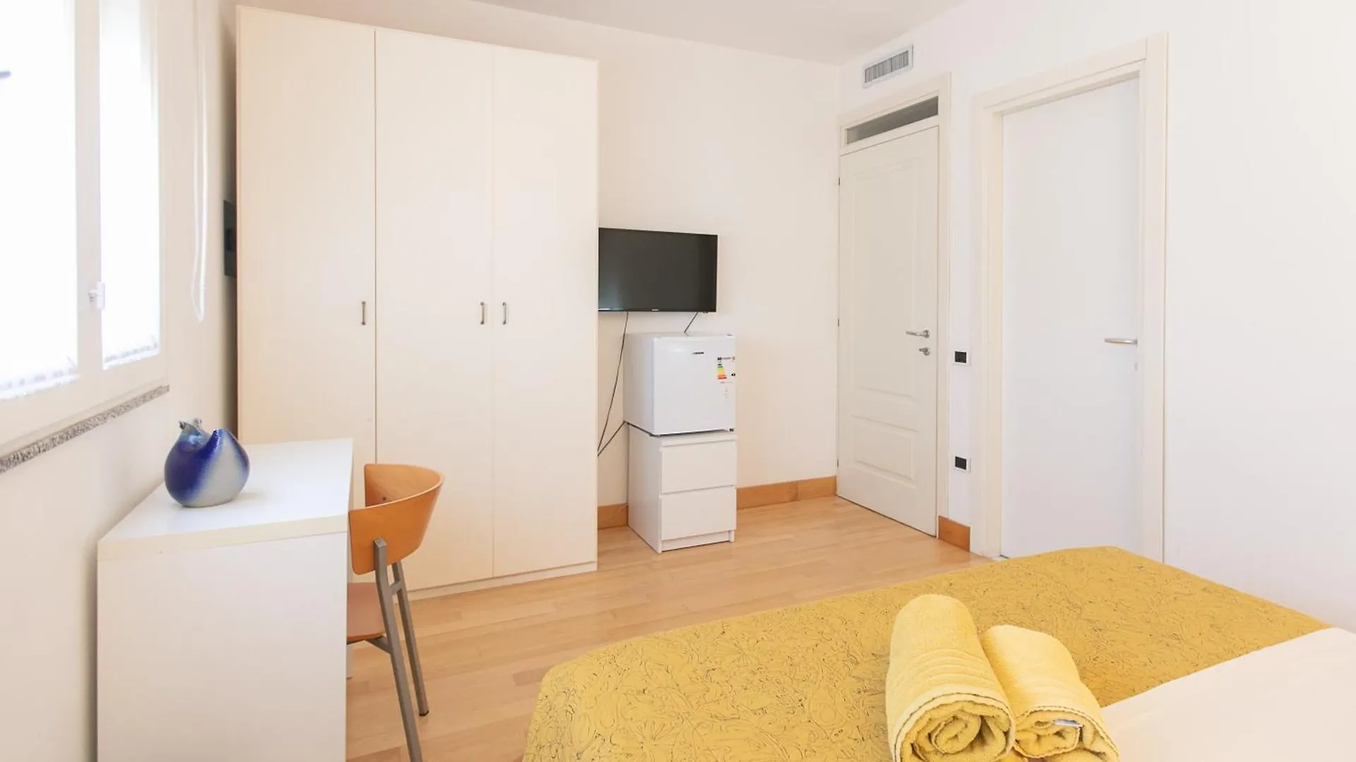 Bed and Breakfast Giardini e Mare Quartu SantʼElena
