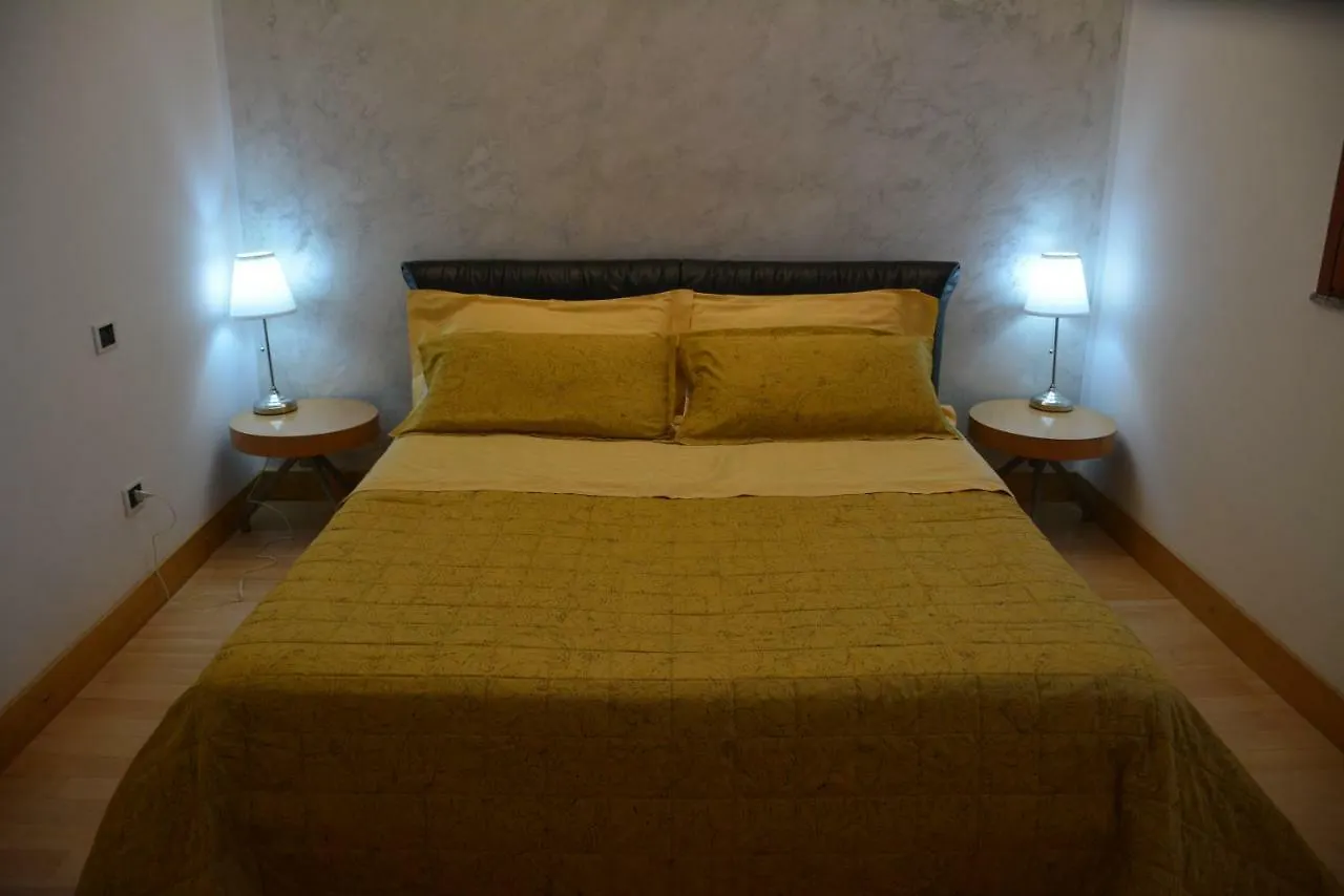Bed and Breakfast Giardini e Mare Quartu SantʼElena 0*,